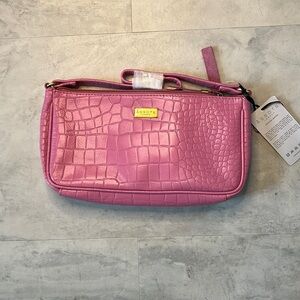 Zara Assots  Genuine Leather CrocPatterned NWT shoulder bag  Pink/ Gold hardware